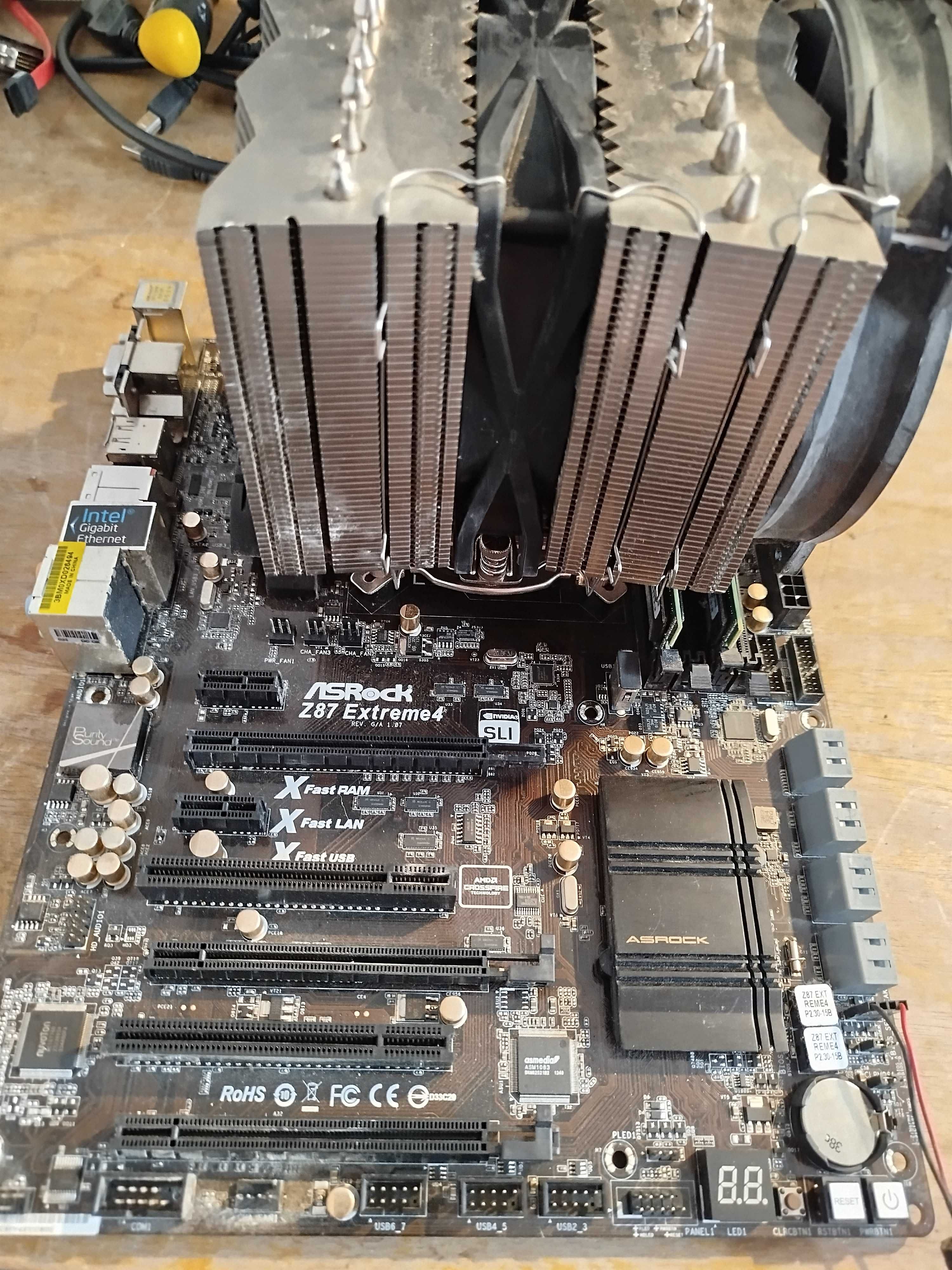 Asrock Z87 Extreme 4 + Xeon E3-1230v3(jak i7 4770)+2x16GB + Chłodzenie
