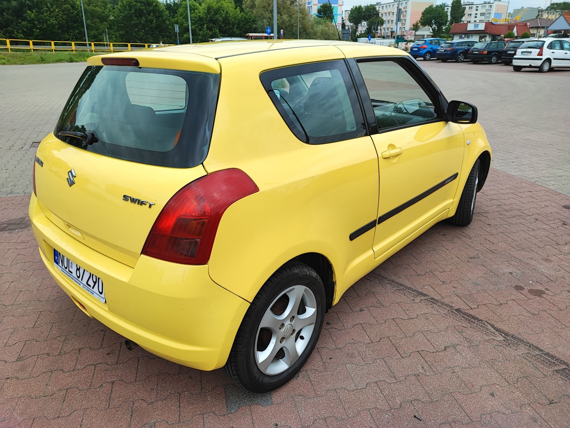 Suzuki Swift 1.3 benzyna 2006r! Klima!