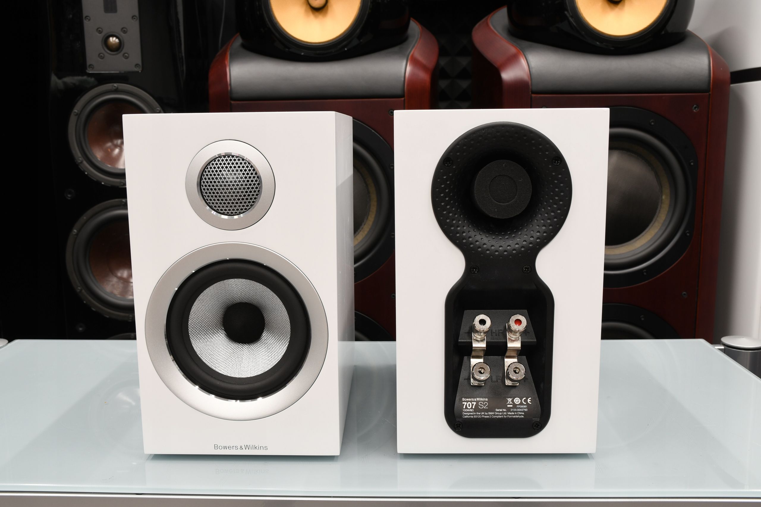 kolumny podstawkowe głośniki stereo Bowers & Wilkins B&W 707 S2