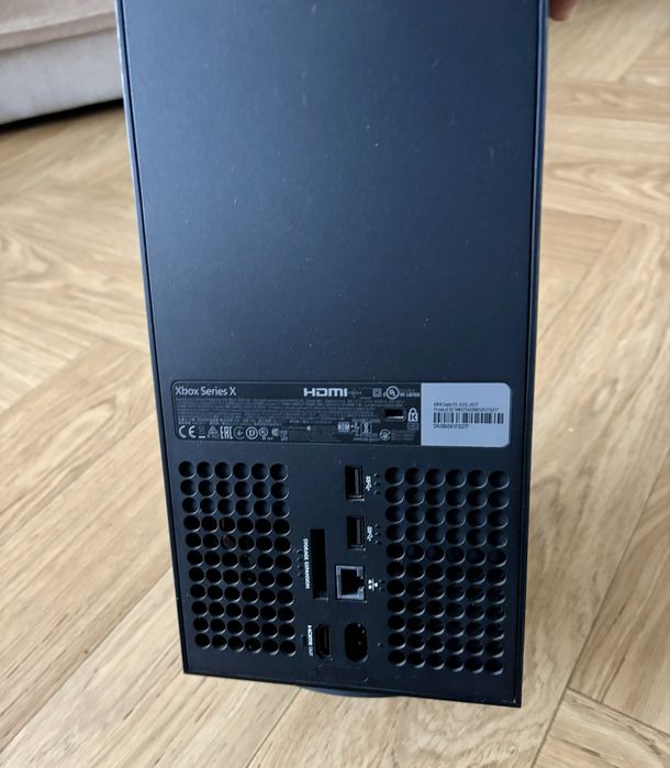 Xbox Series X  + 3 Gry-Legendy: Wiedźmin 3, RDR2, FIFA 23!