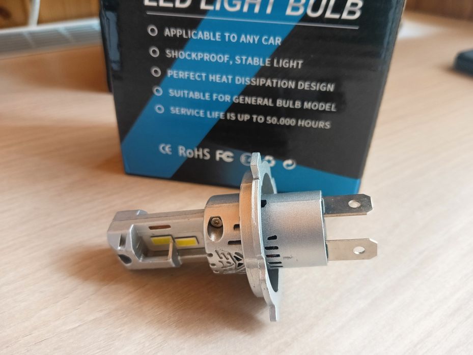 Якісні і потужні авто лампи пара  LED H7 лед