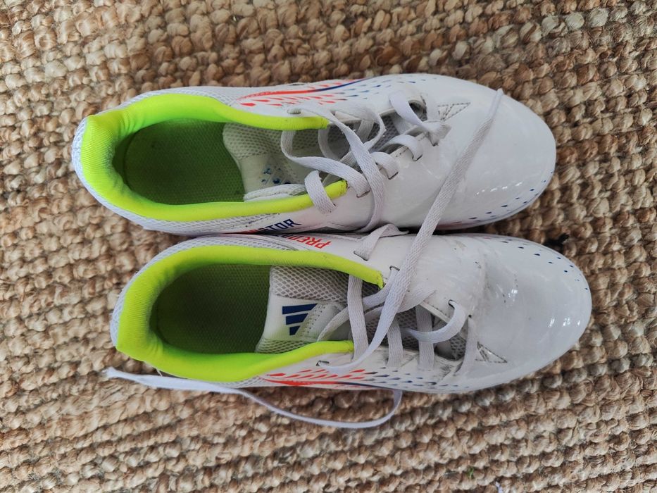 Sprzedam halówki Adidas Predator
