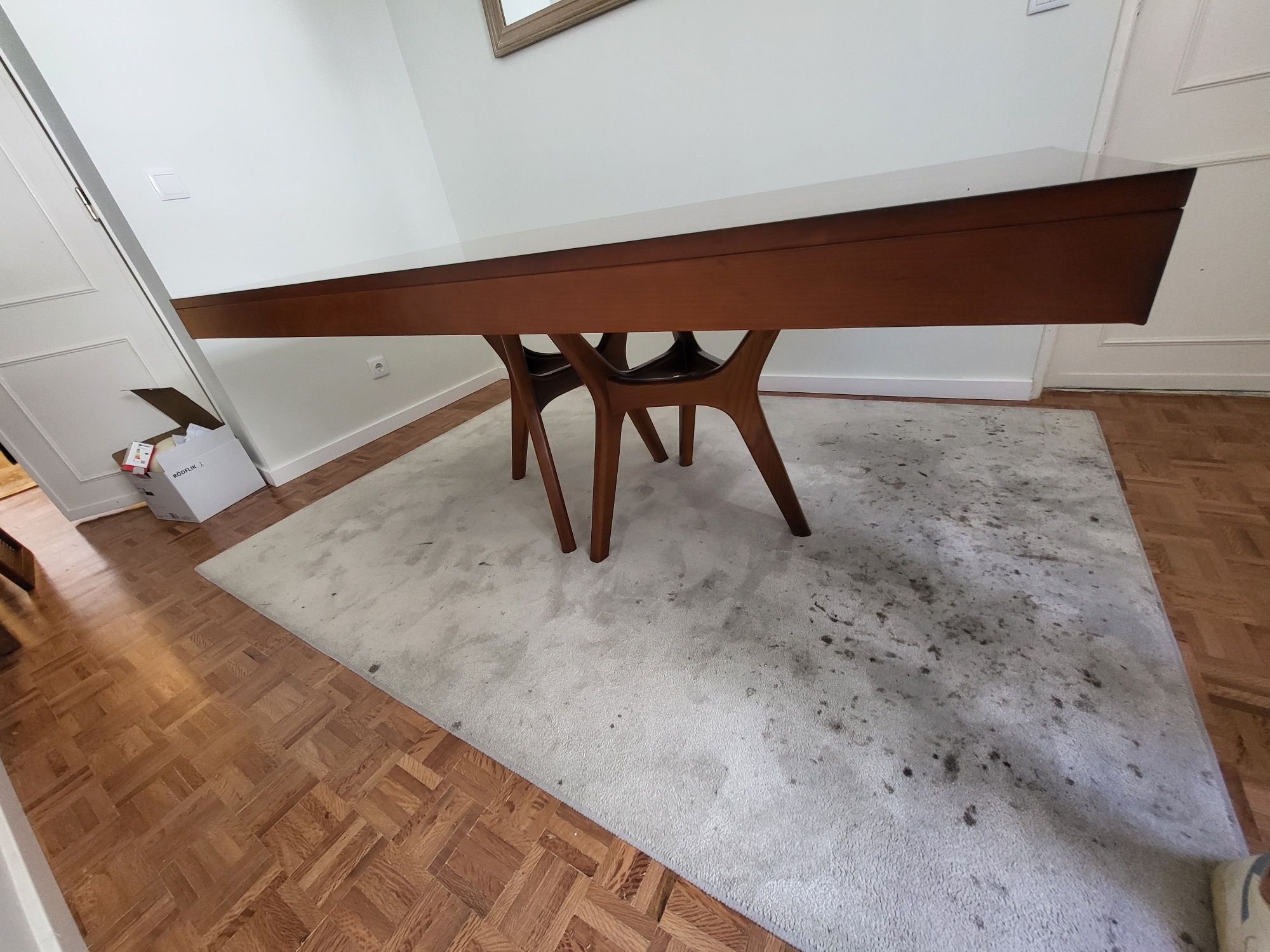 Mesa de jantar madeira maciça de Cerejeira