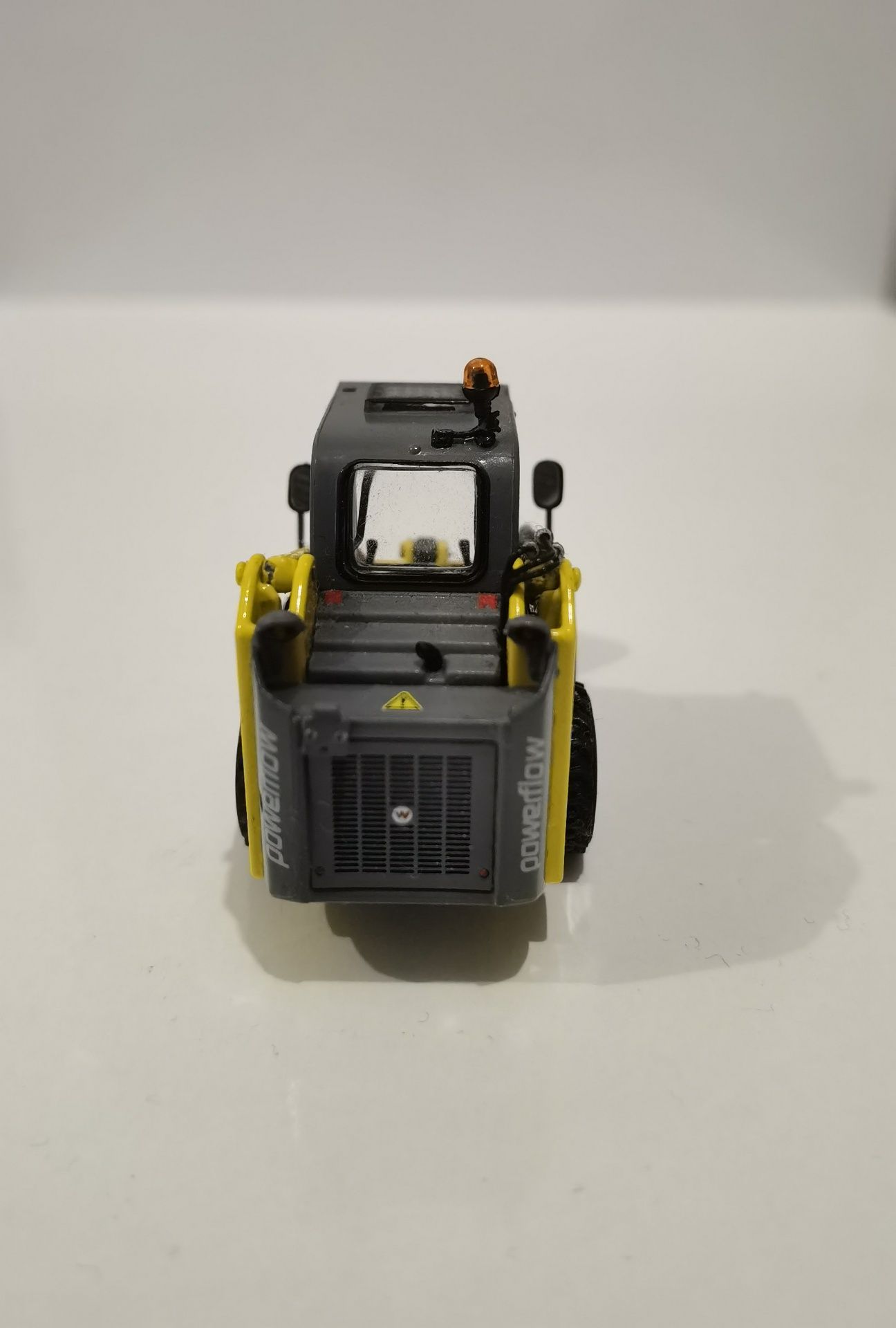 Neuson 701 SF 1:50