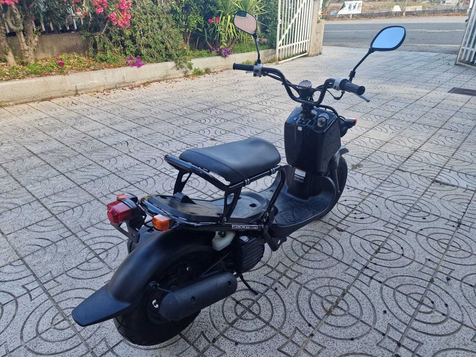Motorizada / Moto / Honda Zoomer - 50cc