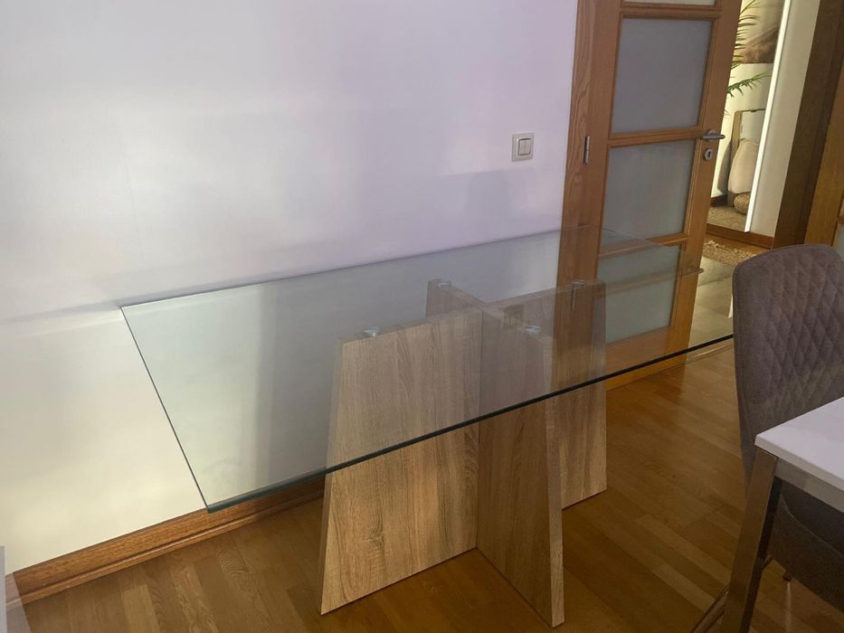 Mesa de jantar a venda