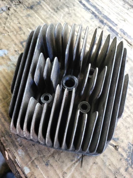 Głowica wsk 125 oryginał doprężona po planowaniu