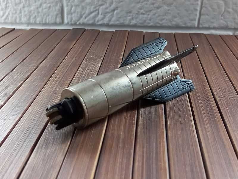 Kolekcjonerska zapalniczka j rakieta    ,vintage