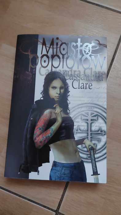 Miasto popiołów Cassandra Clare