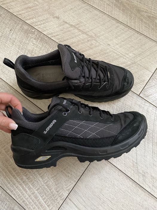 Lowa Gore - Tex ( 43./2 p )  27.5 см