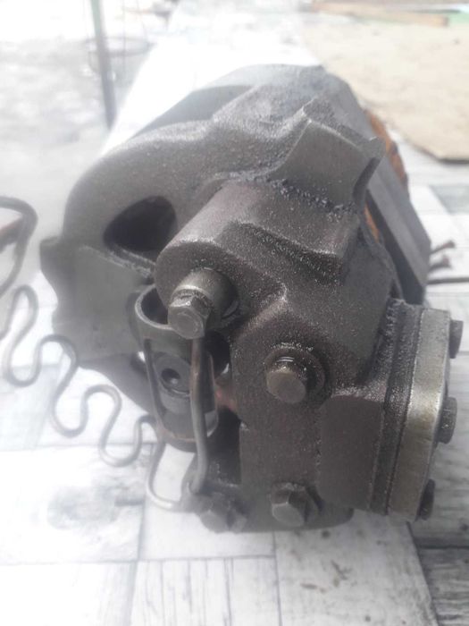 Електродвигун з компресором