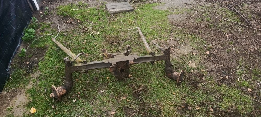 Oś przednia Ursus C-328