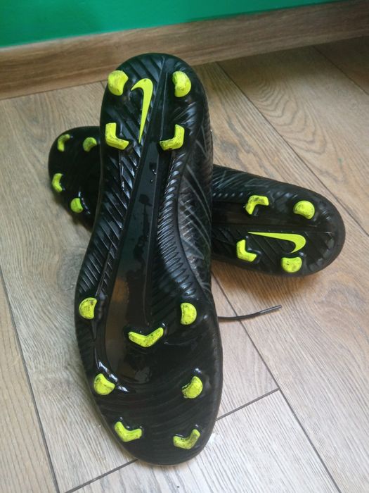 Sprzedam korki Mercurial