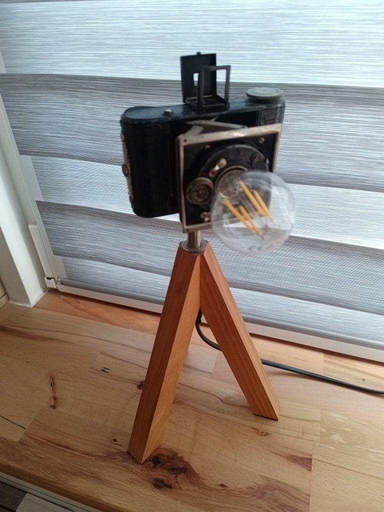 Lampka nocna Designerska Stary Aparat Vintage