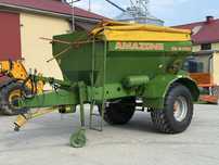Rozsiewacz do wapna Amazone ZG-B 7001