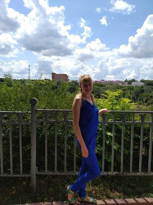 Жіночий комбінезон