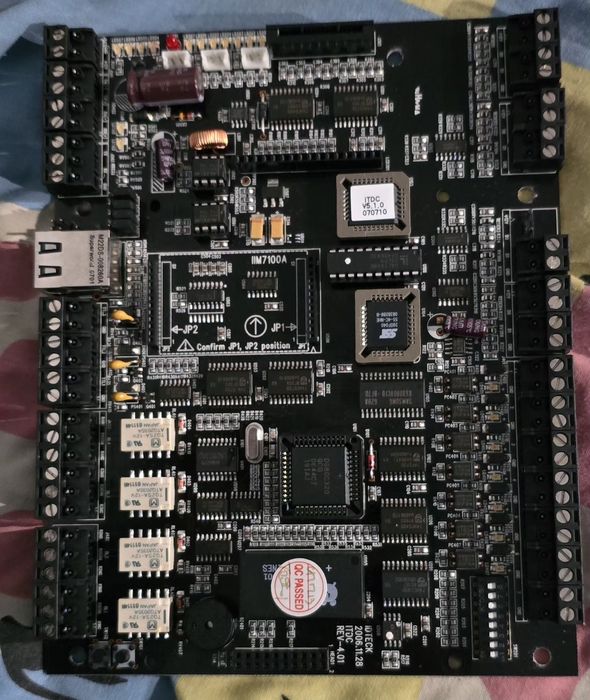 Placa IDTEK Controlo de Acessos