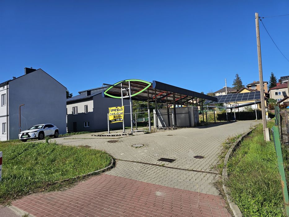 Działka inwestycyjna 10,5 a –zabudowa  myjni. wiata, fotowoltaika, me
