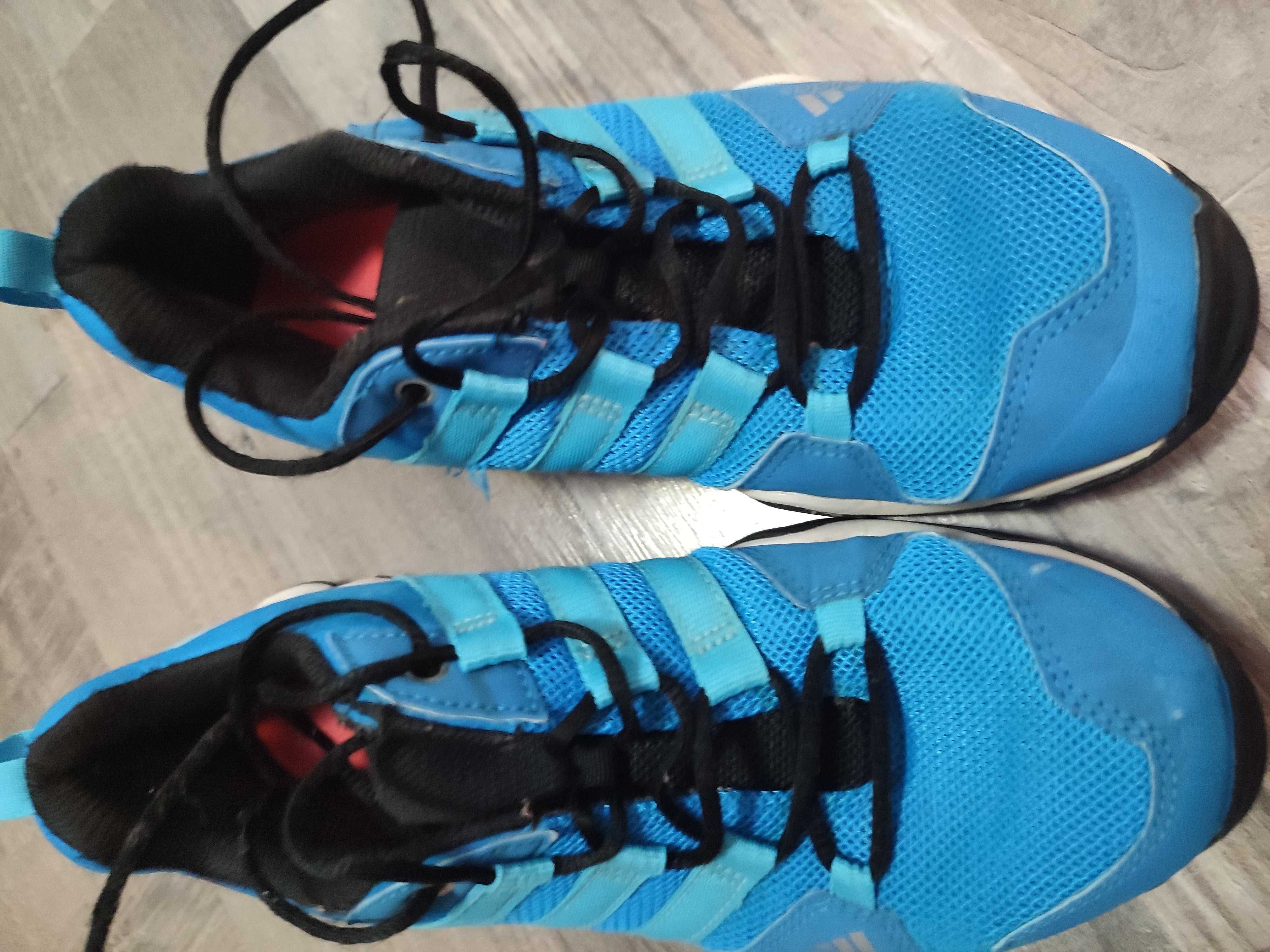 Buty dla dziewczynki Adidas