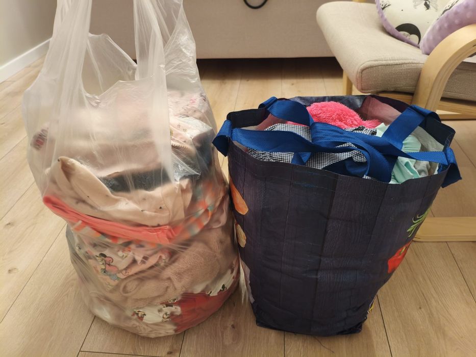 Ubranka dziecięce na dziewczynkę