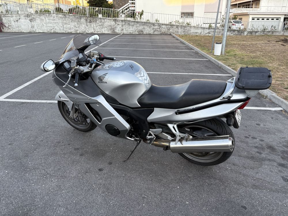 Honda CBR 1100 XX ( injeção ) de 2005
