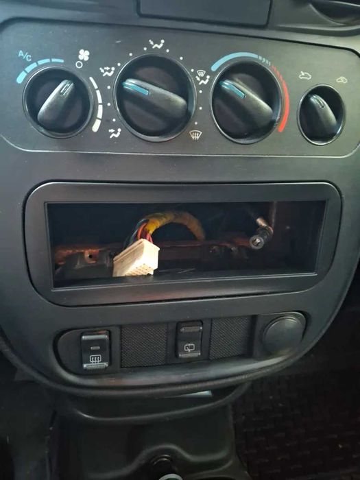 Перехідна рамка Chrysler Jeep Dodge 1 DIN Нова