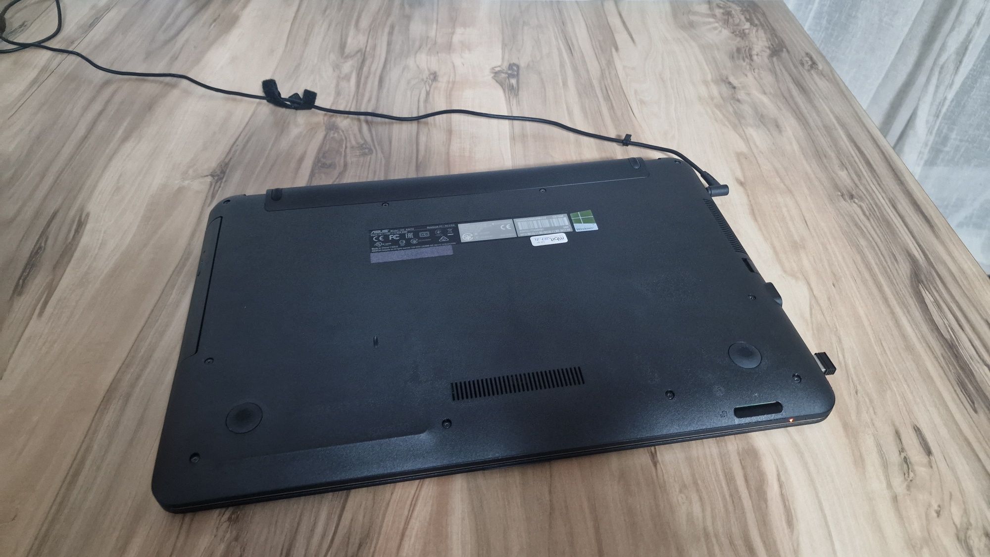 Laptop asus A541U