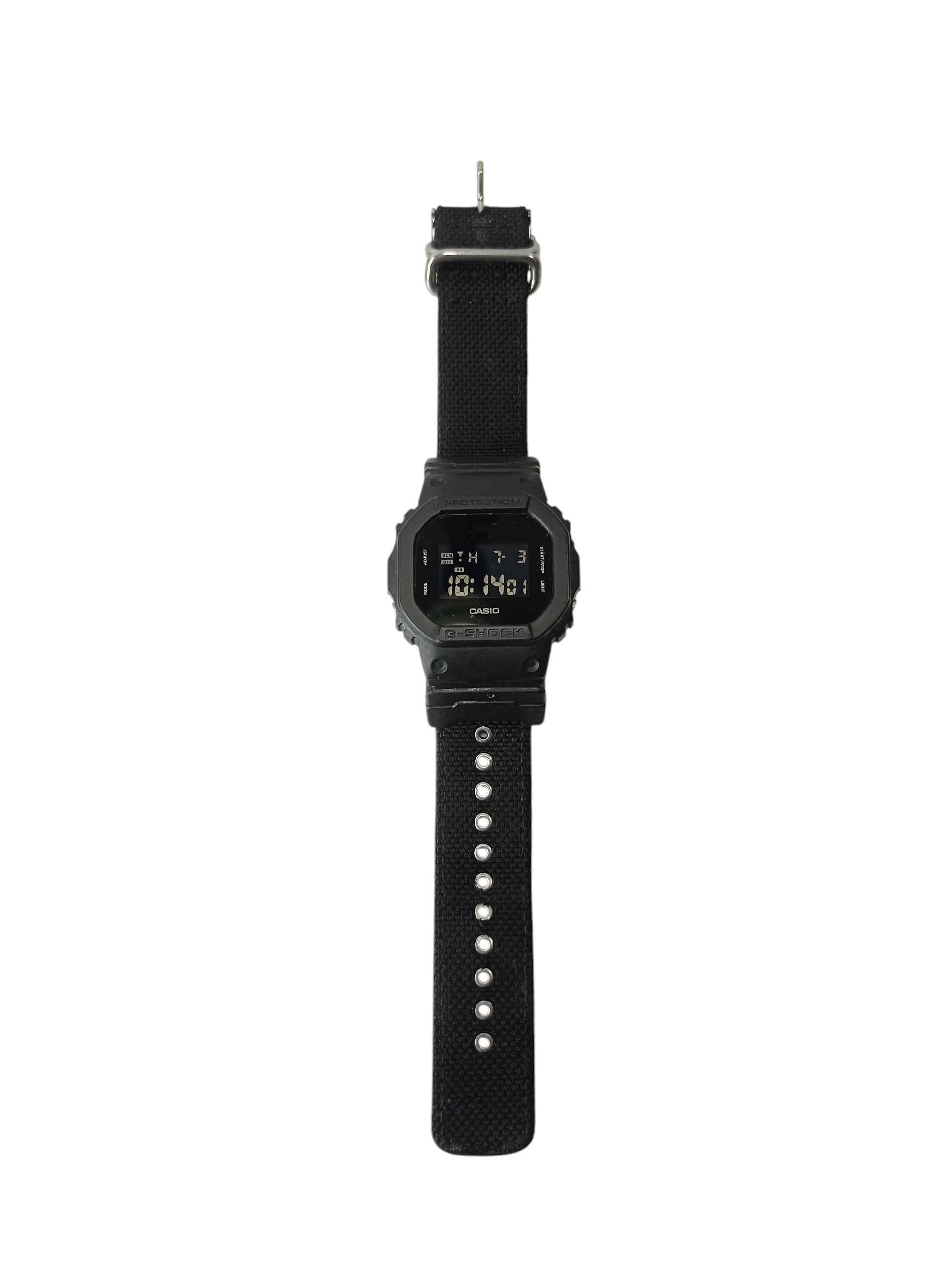 Zegarek Casio G-schock MĘSKI DW-5600UBB-1ER na pasku
