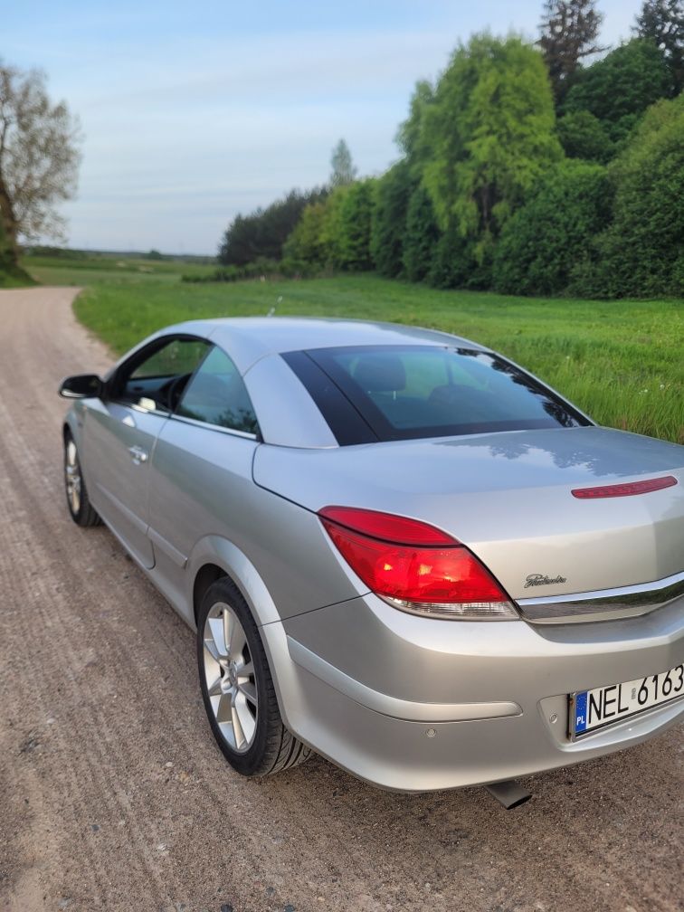 Opel astra twin top