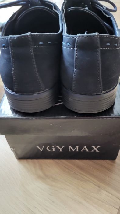 Buty komunijne chłopiec granatowe 35