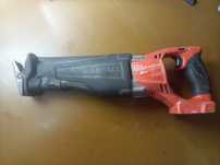 Сабільна пила Milwaukee 2720-20