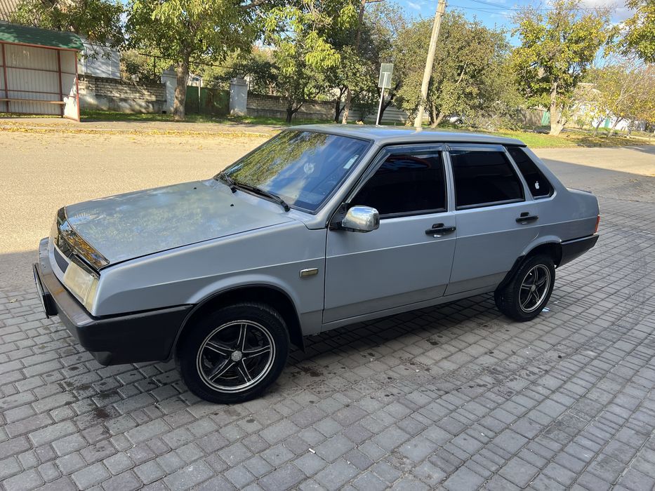 Продам ваз 21099 в отличном состоянии