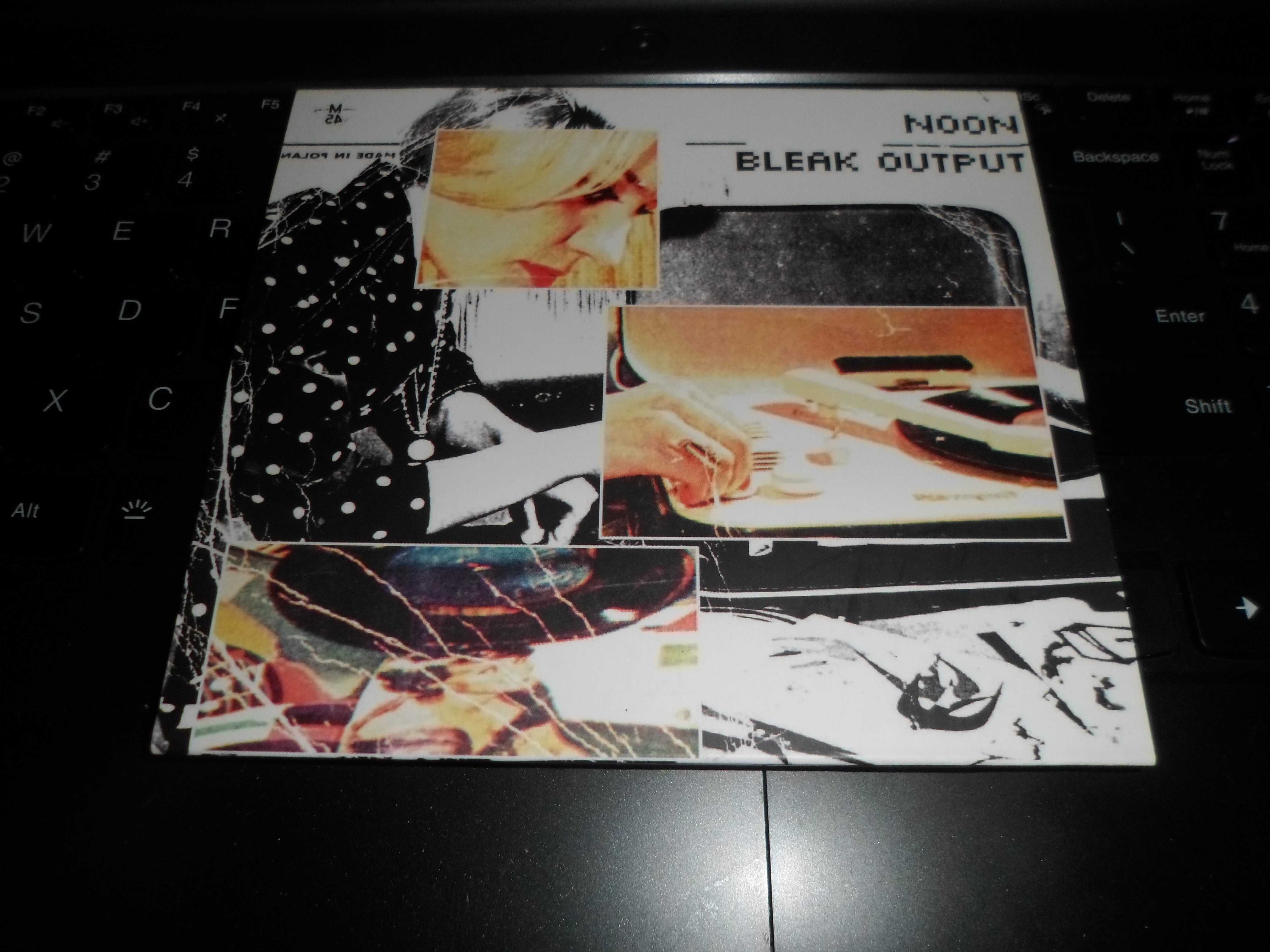 NOON - Bleak output CD pierwsze wydanie 2011