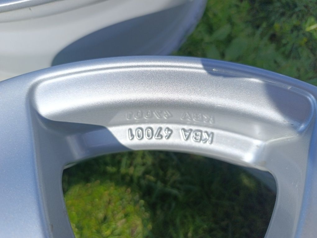 Śliczne alufelgi 4x100 16 zoll