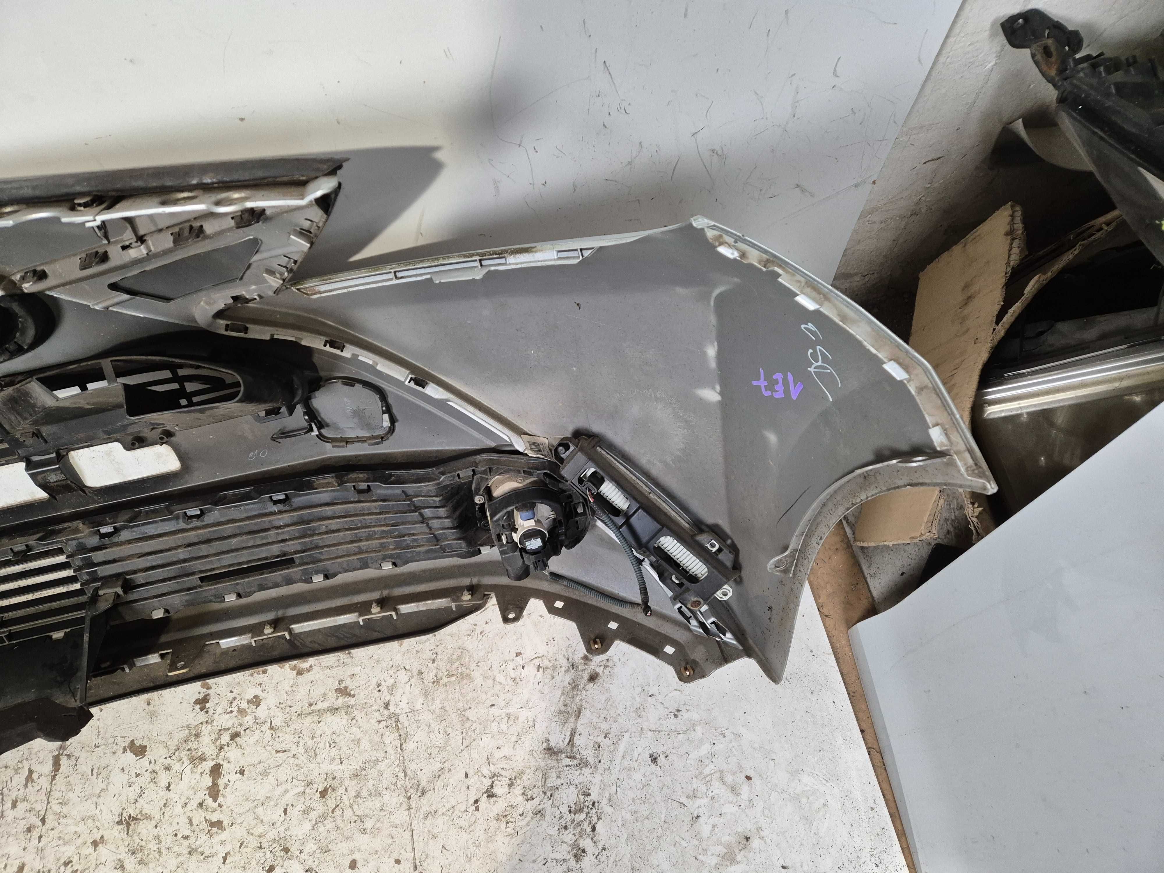 Toyota Aygo II led zderzak przedni przód.