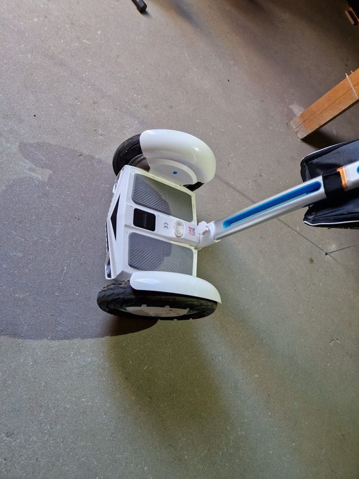 Hulajnoga samobalansująca elektryczna