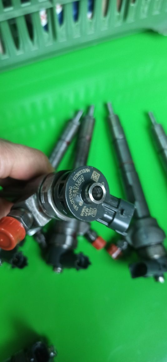 форсунка Bosch 0445110369,0445110414,0445110351,0445110485