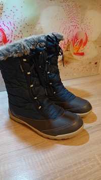 Śliczne buty zimowe, śniegowce, Quecha 38