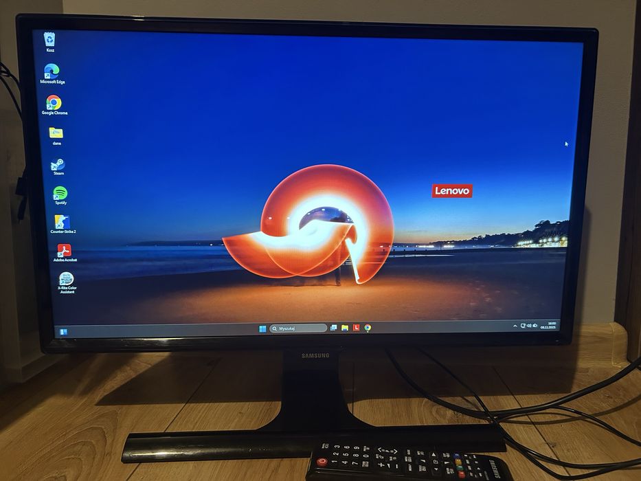 Telewizor TV SAMSUNG T24E390EW