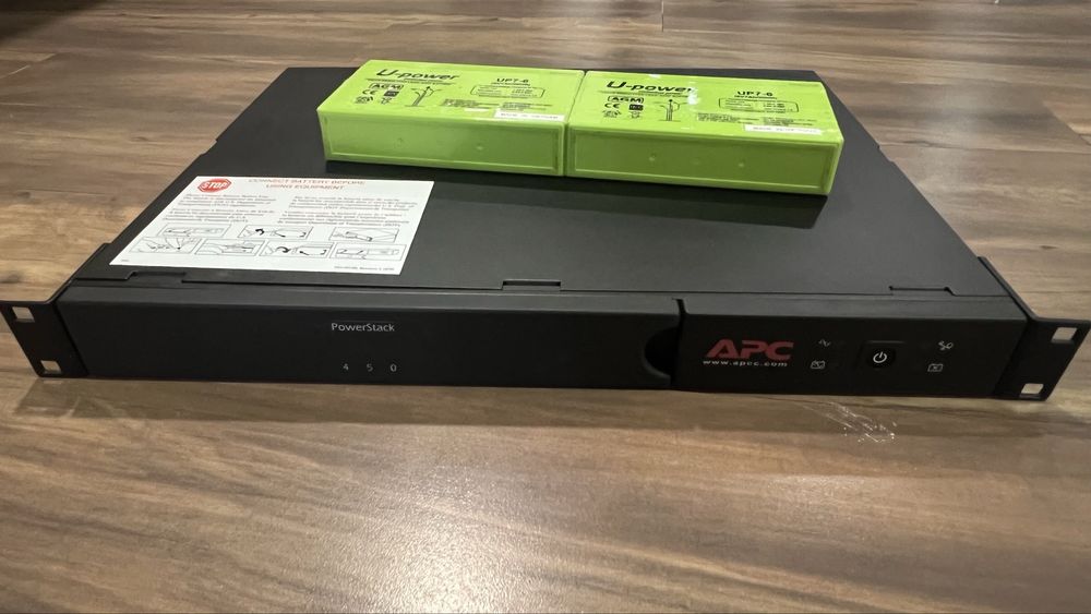 UPS APC 450 de bastidor