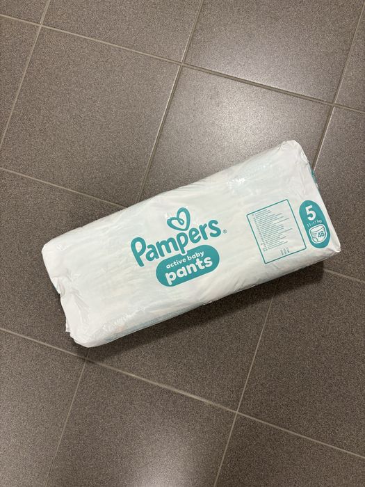 Pieluchomajtki Pampers Pants r.5 - 48 szt