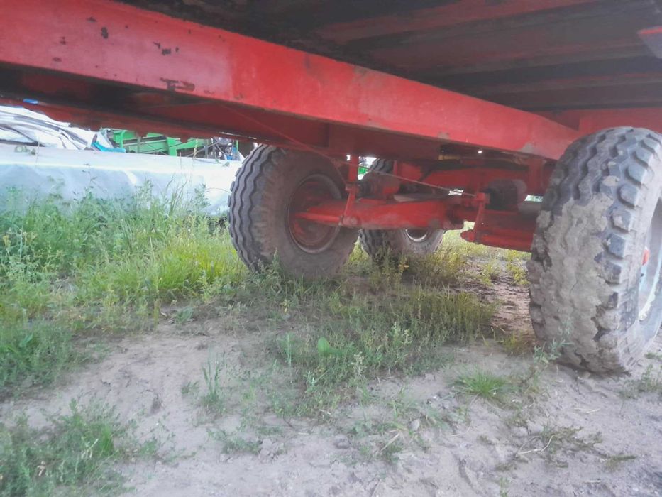 Sprzedam rozrzutnik obornika 6 ton na tandemnie
