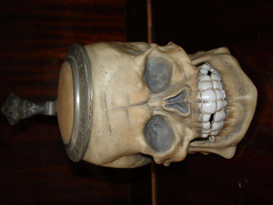 Kufel czaszka , porcelanowy