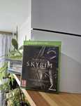 Sprzedam grę skyrim na Xbox one stan jak nowa