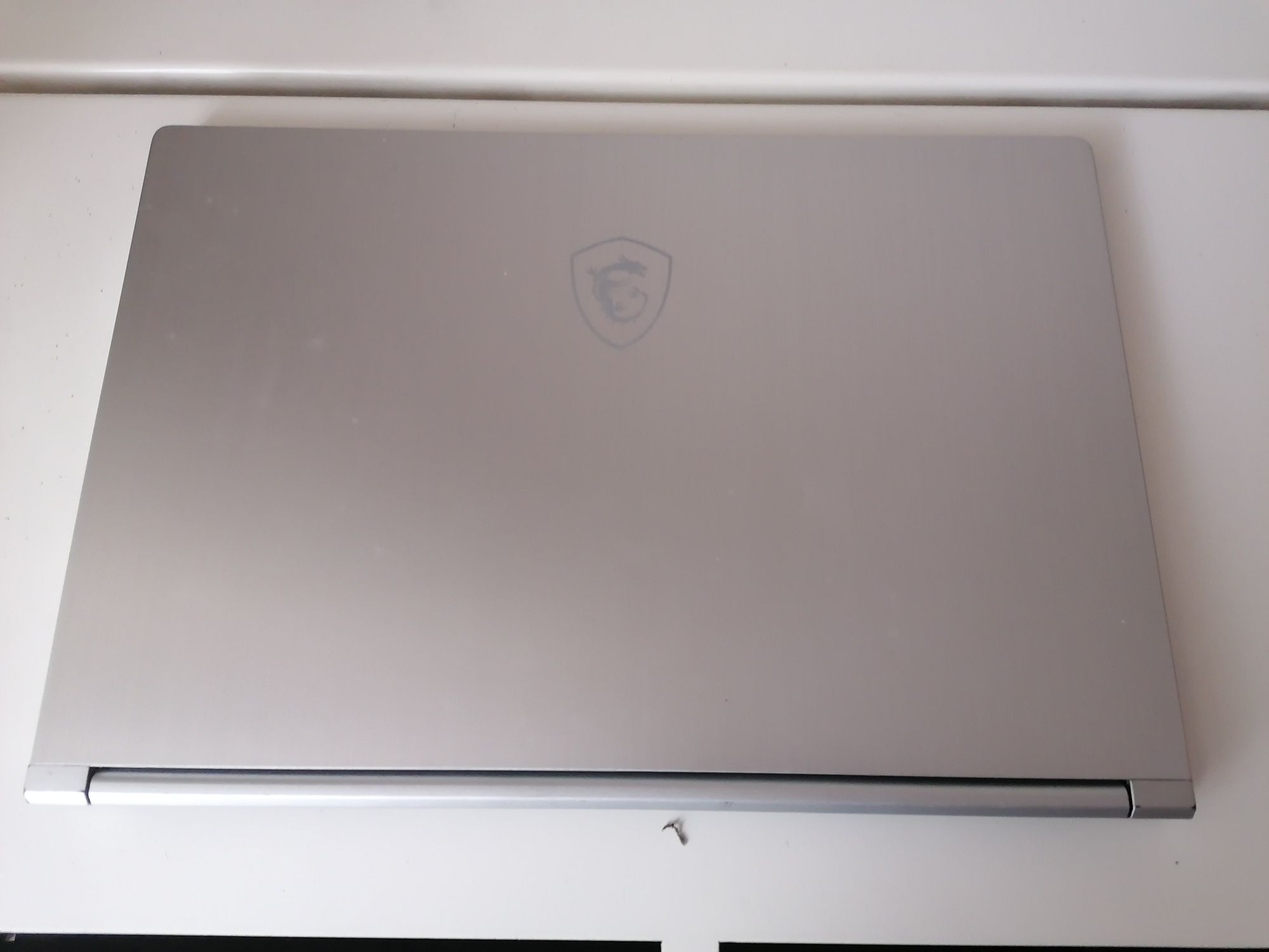 Portátil MSI prestige para peças