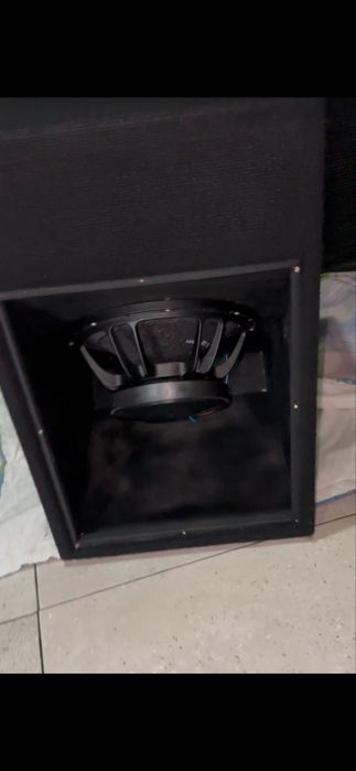 Sub graves 12 polgadas altiflante b&c 1000w cada
