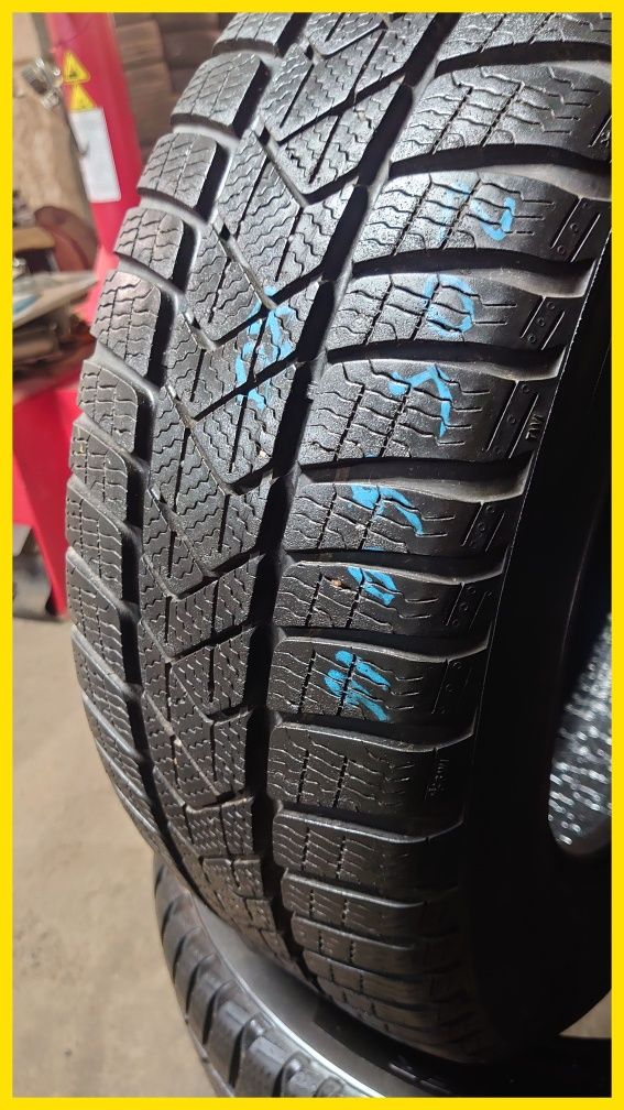 Комплект зимних шин Pirelli Sottozero 3 winter 205/60 r16 205 60 16