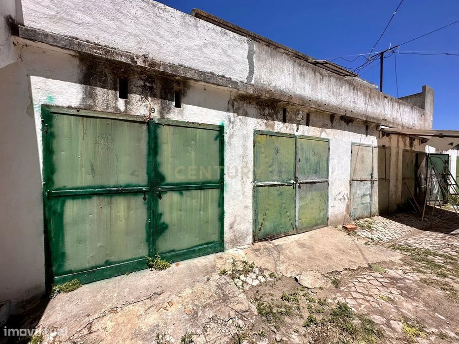 Garagens para Investimento em Alhos Vedros