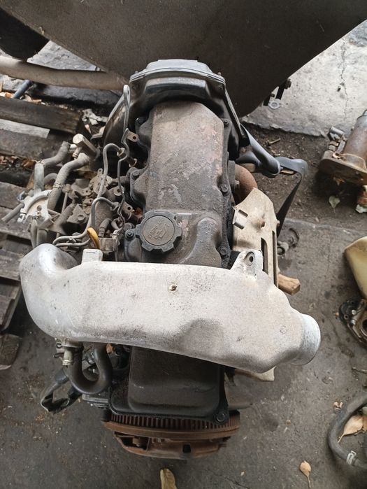 Тойота Хайс 2L Diesel 2.4 задній міст