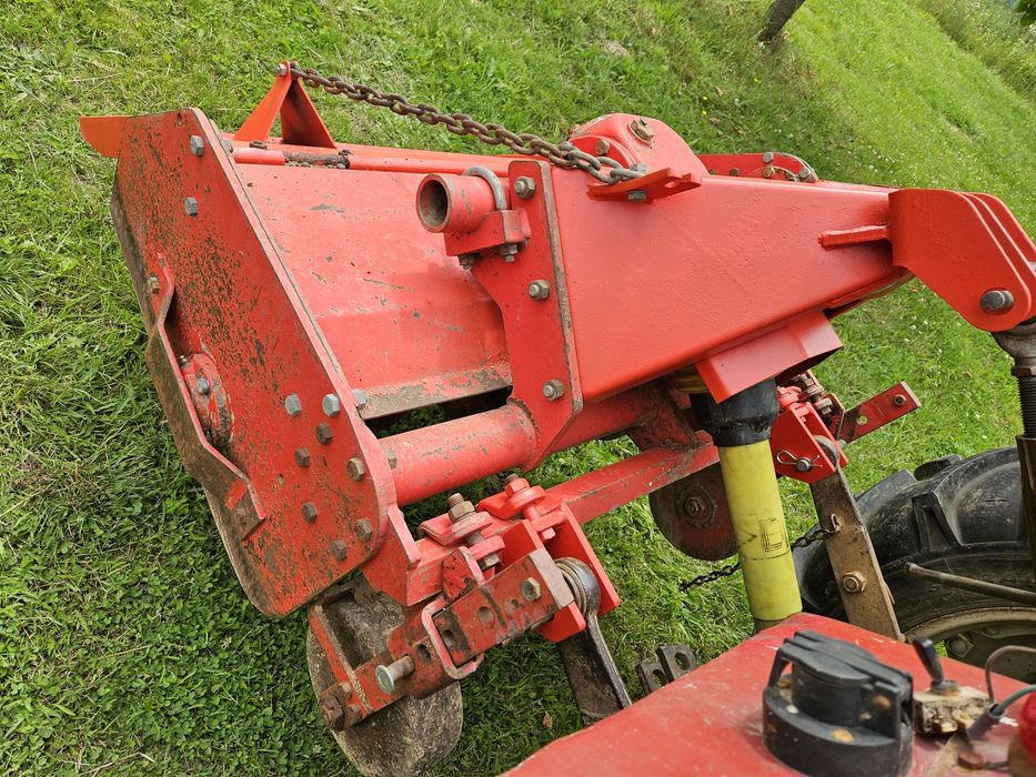 Glebogryzarka Schanzlin ( C330 KUBOTA ISEKI YANMAR)
